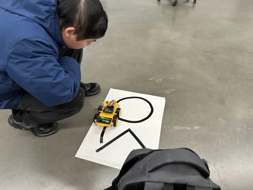 Mini bot test run